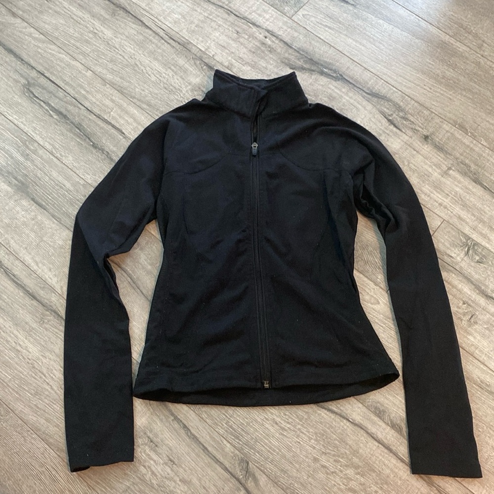 Lululemon Catch Me Air Jacket